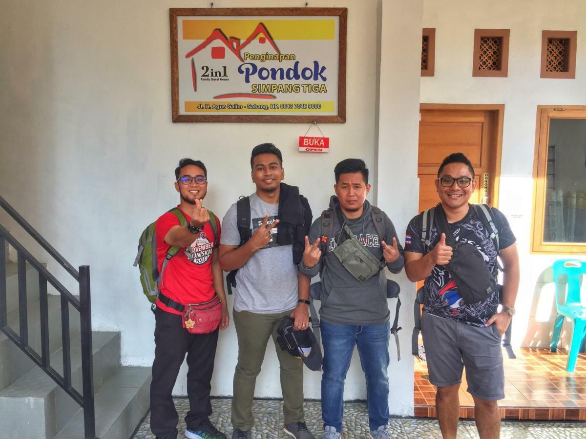 Pondok Simpang Tiga Сабанг Экстерьер фото